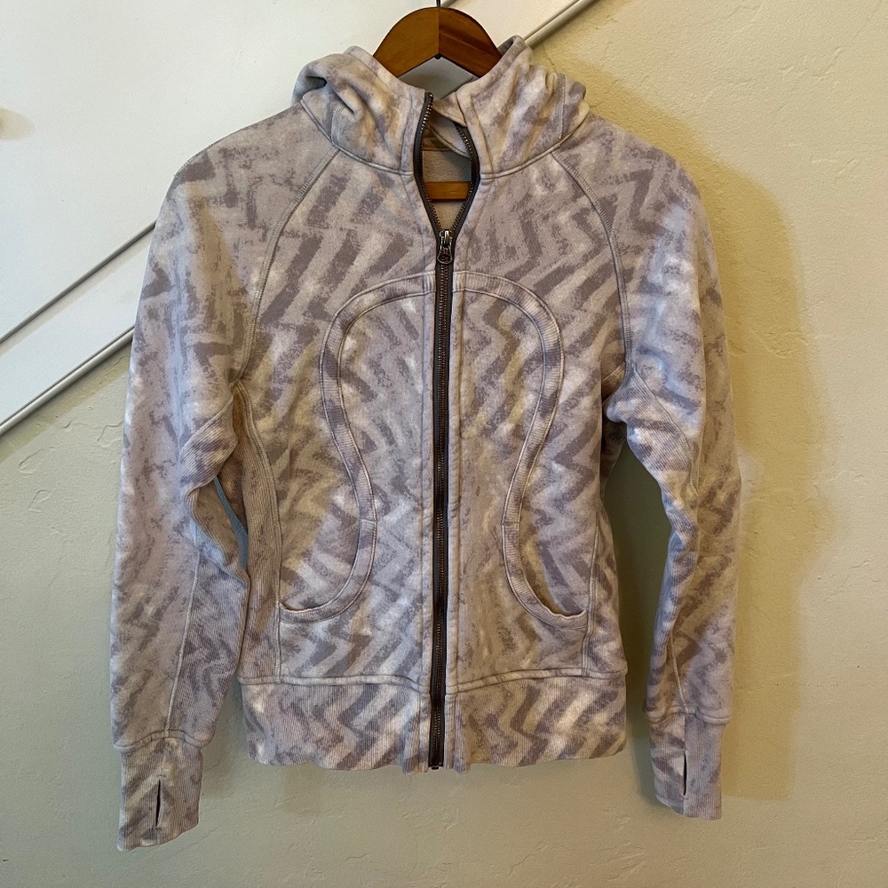 Lululemon Scuba Hoodie Size 6